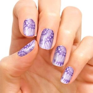 Color street nail polish strips brand new - retired color. Strict dye it.